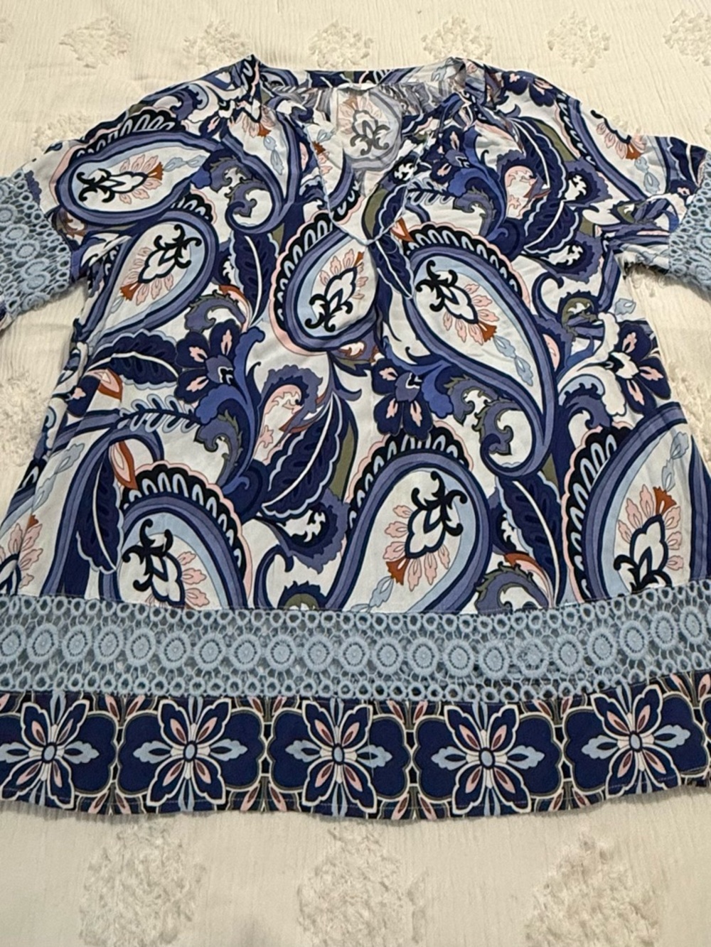 crown & ivy Navy and Light Blue Paisley Border-Trim Short Sleeve Blouse